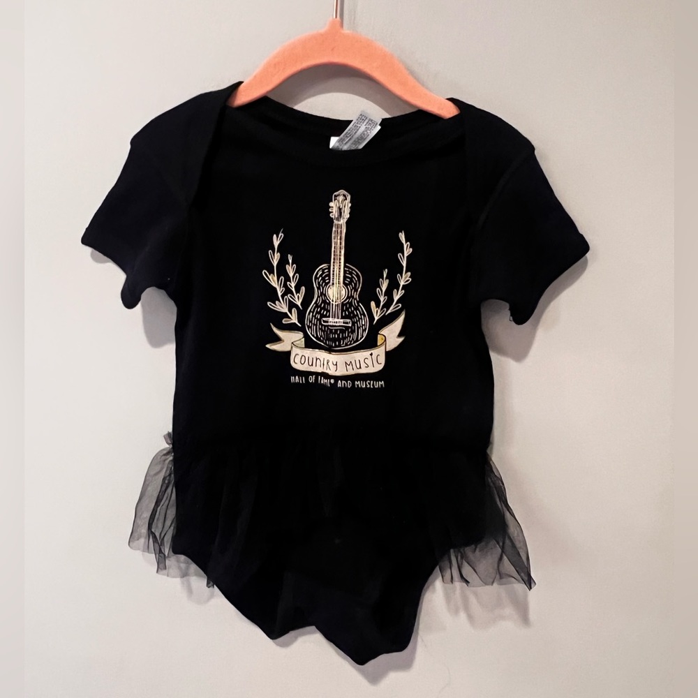 Nashville hall of fame tutu onesie, size 18 mo, new without tags